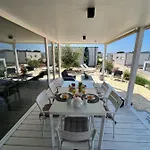 Modern - Buqez Camp Holiday home *
