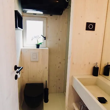 Modern - Buqez Camp * Drage