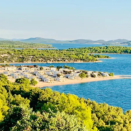Σπίτι διακοπών Modern - Buqez Camp Drage