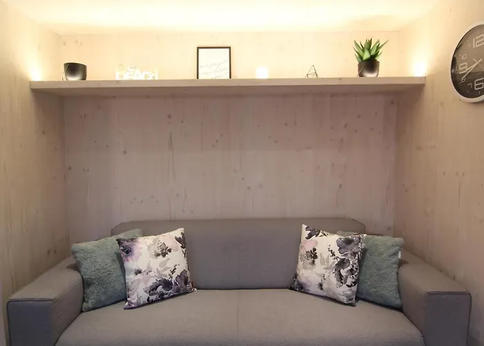 Modern - Buqez Camp * Drage