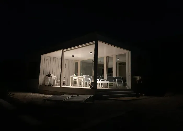 Сasa de vacaciones Modern - Buqez Camp *